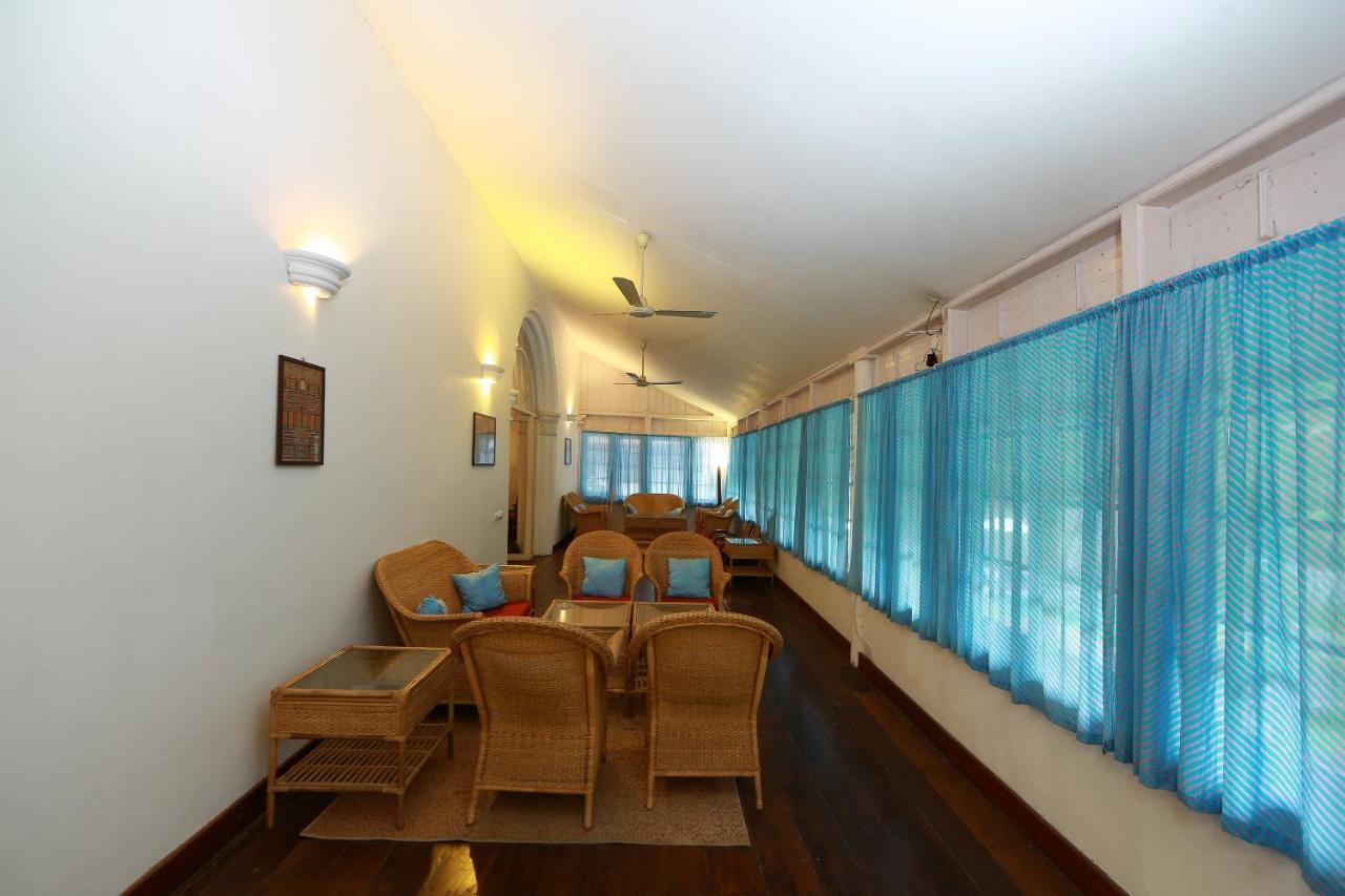 Neemrana'S- Tower House Hotel Kochi Exterior photo