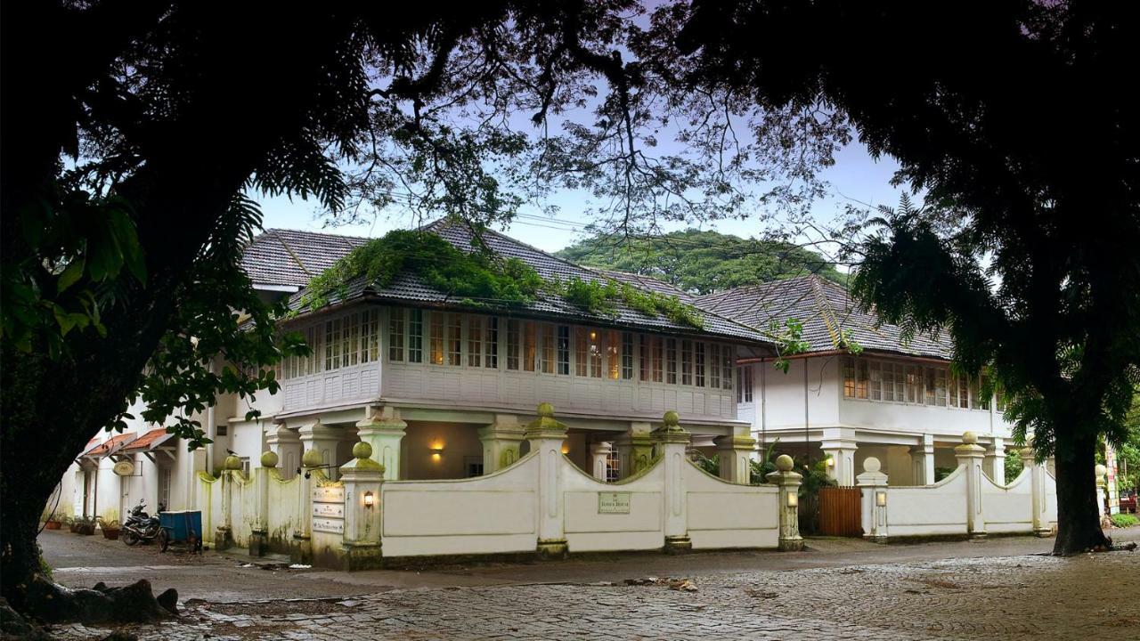 Neemrana'S- Tower House Hotel Kochi Exterior photo