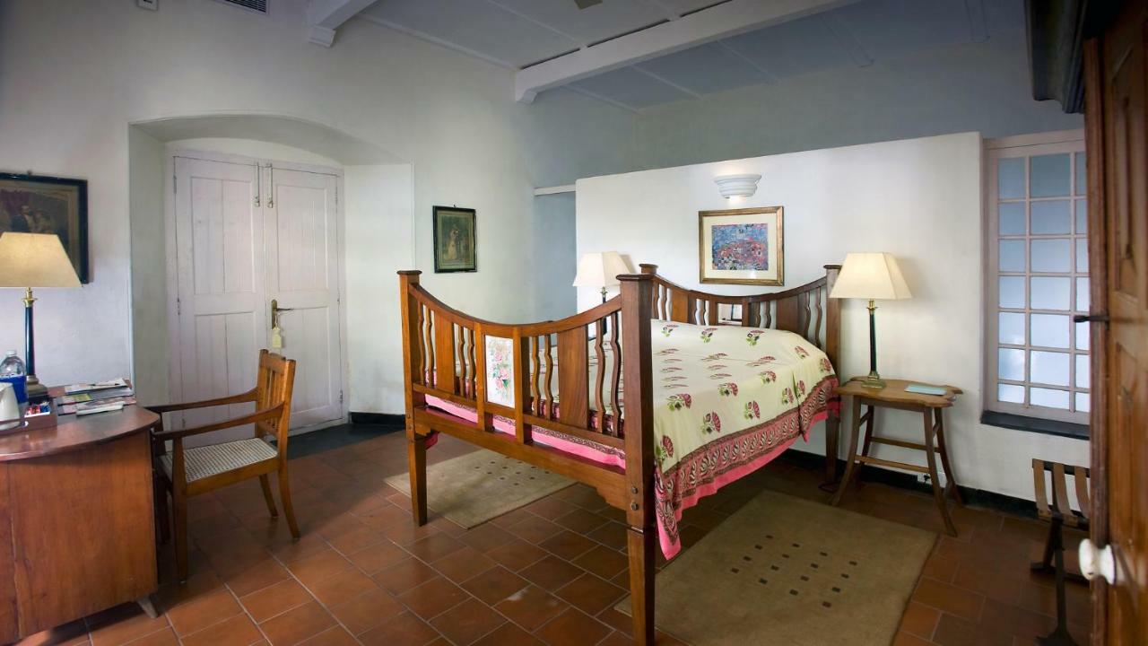 Neemrana'S- Tower House Hotel Kochi Exterior photo